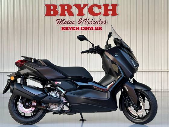 YAMAHA XMAX 300 CONNECTED ABS YAMAHA XMAX 300 CONNECTED ABS